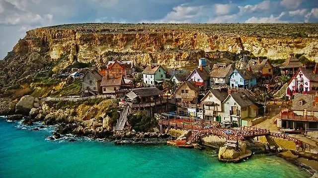 No 37 Sea View Salina 홈스테이 Naxxar