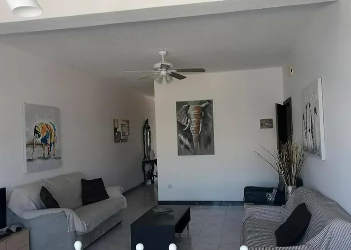 No 37 Sea View Salina Alloggio in famiglia *